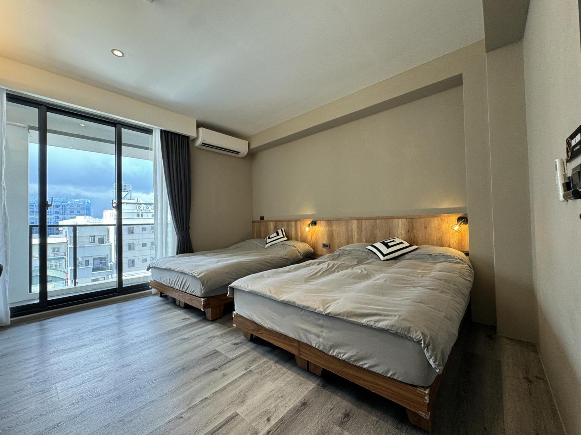 Appartement 上海102民宿 à Hualien Extérieur photo